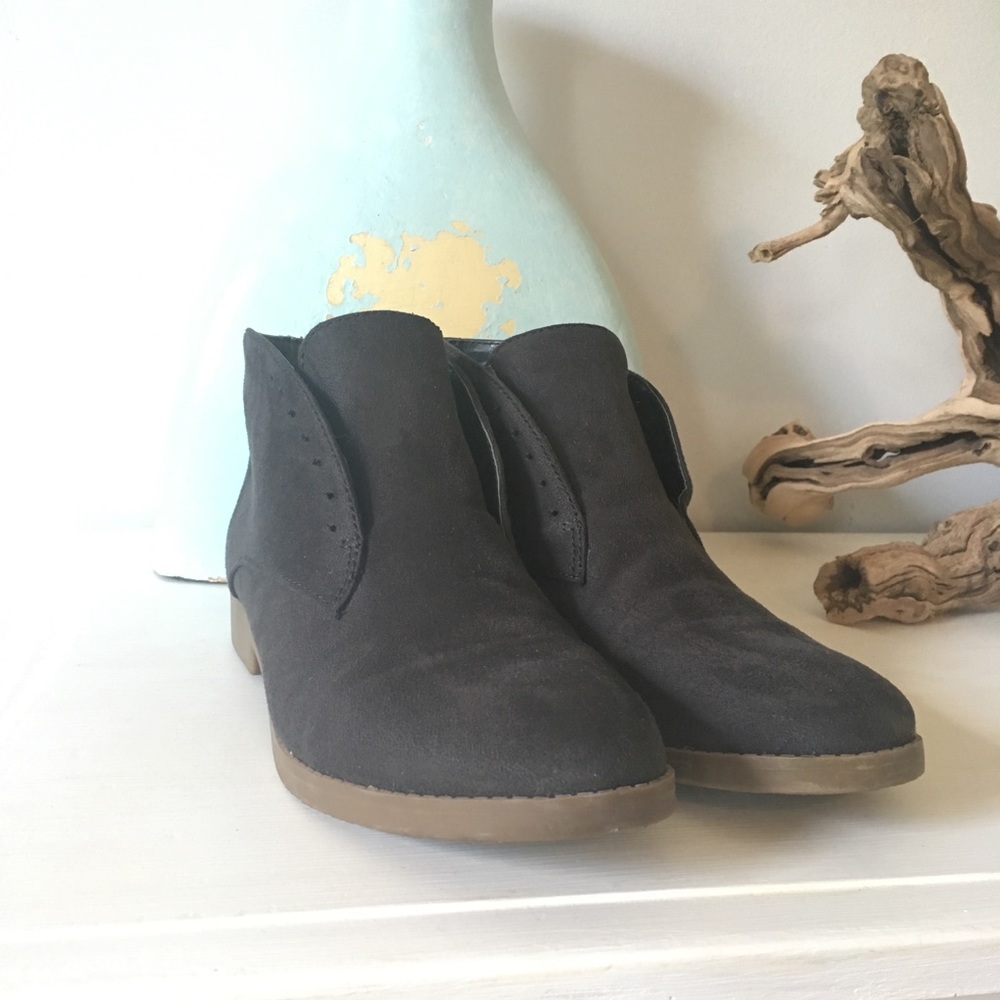 Indigo Rd Booties - image 1